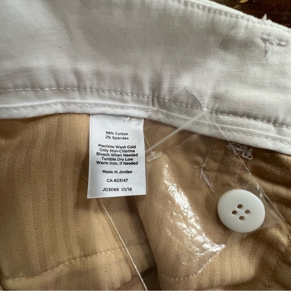 TALBOTS NWOT Perfect Skimmer size 14P color White slit in bottom - Picture 6 of 10